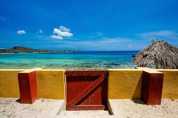 Beachfront Palapa21   Jan Thiel