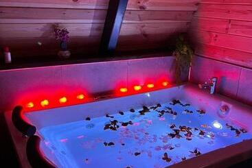 تختخواب و صبحانه Teona Kartepe Bungalov