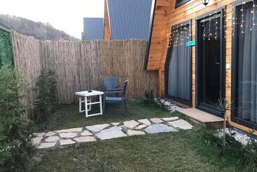 تختخواب و صبحانه Teona Kartepe Bungalov