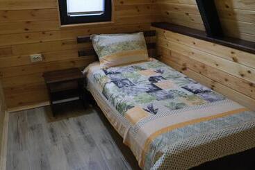 تختخواب و صبحانه Teona Kartepe Bungalov