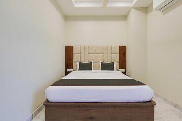 Collection O Hotel Simhadri Grand