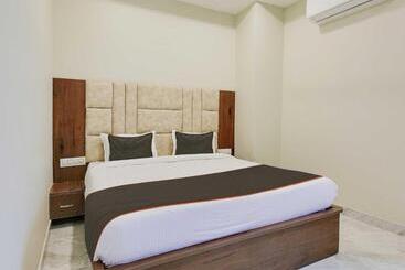 Collection O Hotel Simhadri Grand