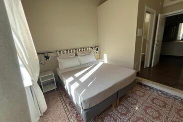 Epoque Bed And Breakfast