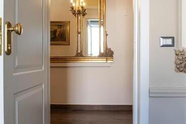 Epoque Bed And Breakfast