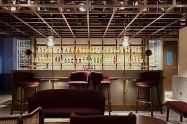 هتل Artyzen New Bund 31 Shanghai Qiantan