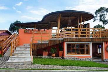 هتل La Perla Finca