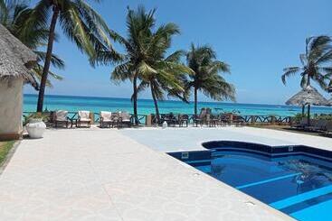 هتل Mandarin Resort Zanzibar
