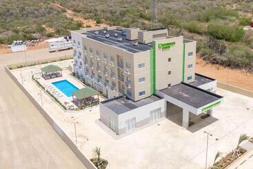 هتل Wyndham Garden El Morro Montecristi