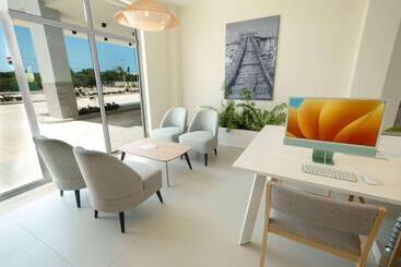 هتل Wyndham Garden El Morro Montecristi
