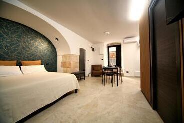 پانسیون Appartamento Maison De Ruelle