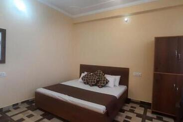 پانسیون Happy Home Stay, Dharamshala