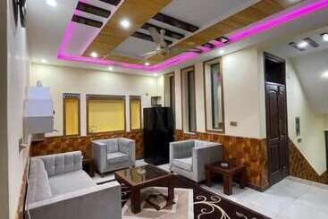 پانسیون Vista Guest House
