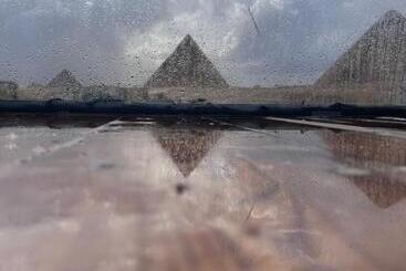 Pyramids Top Guest House Suite