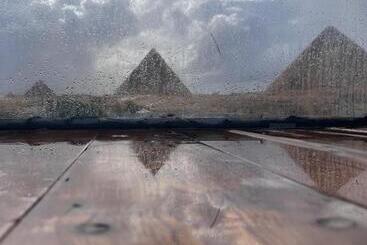Pyramids Top Guest House Suite