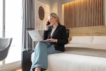 Aila Ii Hotel Boutique By Singularstays   Digital Access