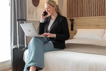 Aila Ii Hotel Boutique By Singularstays   Digital Access
