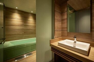 Alfit Hotel & Bar Akasaka