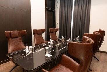Bentley Hotel Tashkent