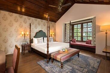 هتل Brij Anayra Dharamshala   A Himalayan Luxury Retreat