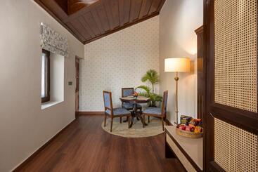 هتل Brij Anayra Dharamshala   A Himalayan Luxury Retreat