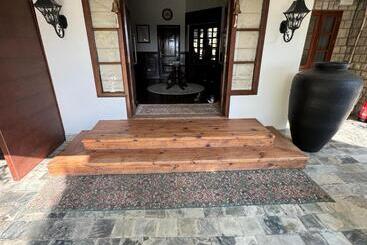 هتل Brij Anayra Dharamshala   A Himalayan Luxury Retreat