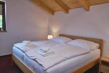 پانسیون Golf Resort Lázně Bohdaneč