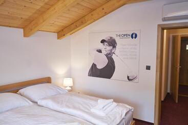 پانسیون Golf Resort Lázně Bohdaneč