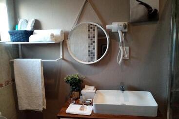 پانسیون Milele Lodge