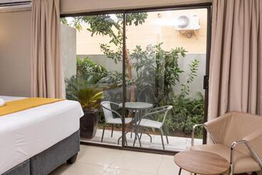 پانسیون Milele Lodge