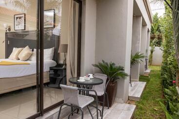 پانسیون Milele Lodge