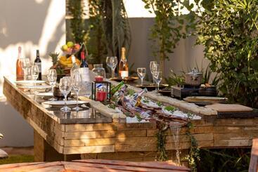 پانسیون Milele Lodge