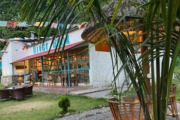 River Bank Eco Resort