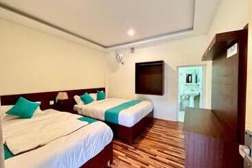 River Bank Eco Resort