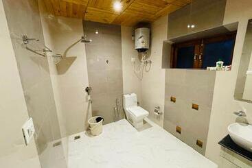 Thiksay Organic Resort And Retreat