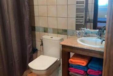 هاستل Habitaciones Compartidas Bagà