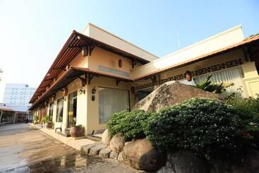 Hà Tiên Xưa Event & Resort
