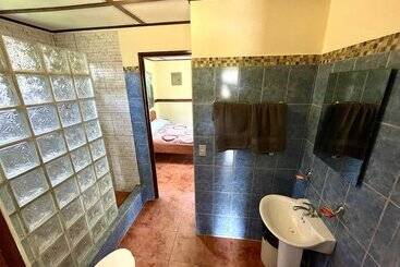 هتل Cabinas Brisa Del Mar