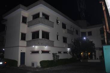 Carlson - Ebute Metta