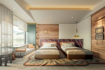 هتل Dusit Thani Mogan Mountain