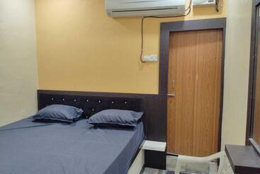 هتل Oyo Flagship The Residence Inn