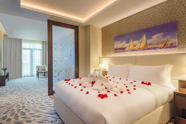 هتل Riviera Rayhaan By Rotana Doha