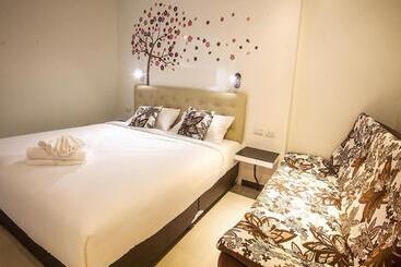 Md Grand Hotel Nakhon