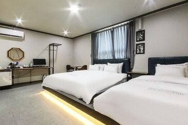 Motel Changwon Jinhae Hotel The Syap