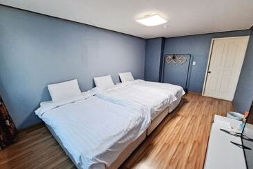 مُتل Yangyang Naksan Pebble Beach