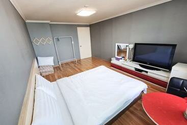 مُتل Yangyang Naksan Pebble Beach