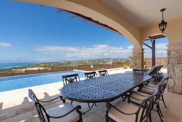 استراحتگاه Aphrodite Hills Rentals   Mythos Collection Villas