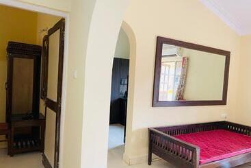 هاستل Holidays Beach Apartments Goa