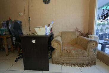 هتل Collection O 93148 Pelangi Residence 2