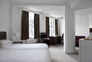 هتل Goodenough College – University Residence