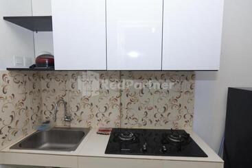 هتل Redliving Apartemen Skylounge Tamansari Vanez Room